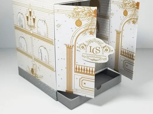 Custom‑Shaped Box