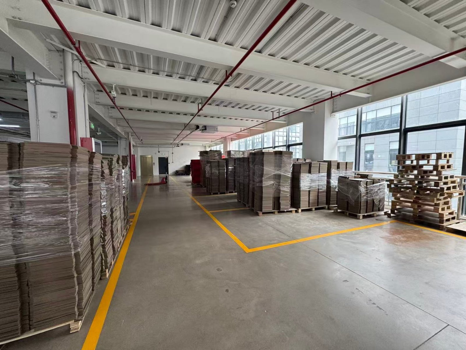 BoxesBest finished product warehouse